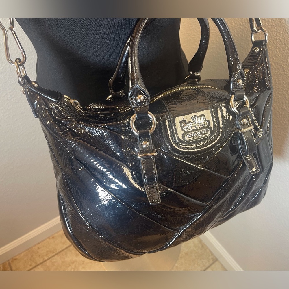 Coach Madison Diagonal Pleated Patent Leather Juliette Satchel Black Bag 21304 - Picture 4 of 13